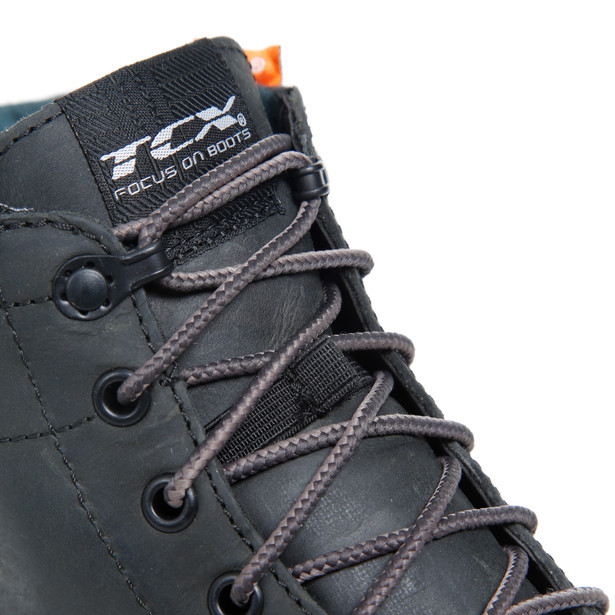 TCX Dartwood WP Black Shoes - Speed Addicts